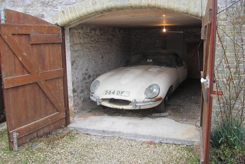 Jaguar type E 1961 barn find